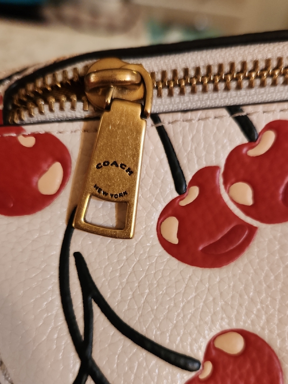 Coach☆ Leather Cherry Print Crossbody/ Belt Bag - Picture 11 of 11